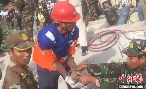 華新水泥積極參與樓房坍塌救援，死傷人數(shù)上升引發(fā)安全警示